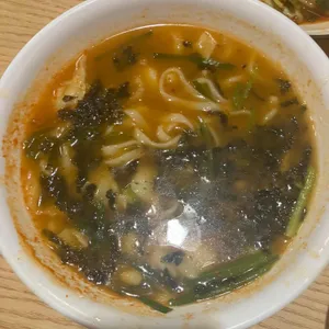 덕이네항아리수제비 사진