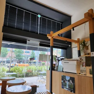 오니로 커피 리뷰 사진