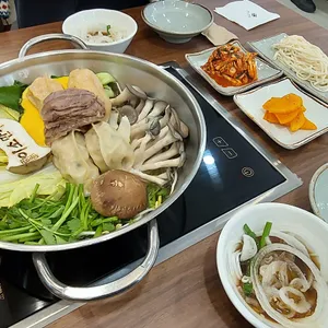 맑은이소만두 대표 사진