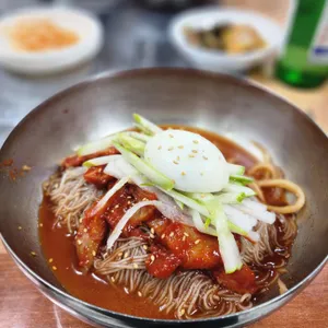 함흥냉면 사진