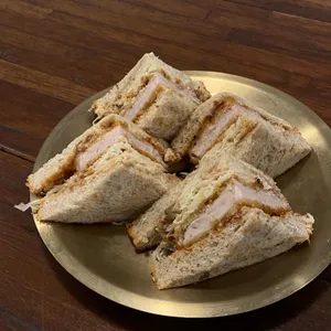 중앙돈가스 사진