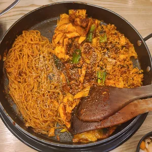 유가네닭갈비 사진