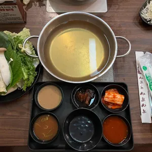 샤브리 샤브샤브 사진