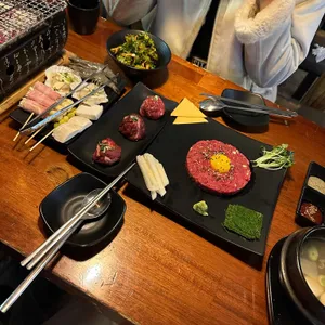 육회공작소 사진