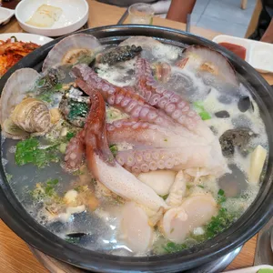 탕의신홍대포 사진