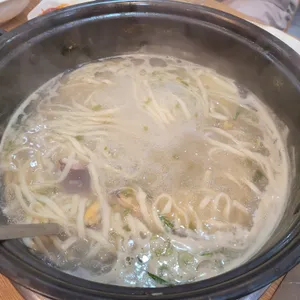 탕의신홍대포 사진
