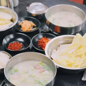 화성식당 사진