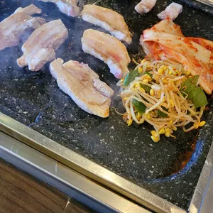 곱돌생삼겹살 사진
