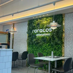 라라코스트 리뷰 사진