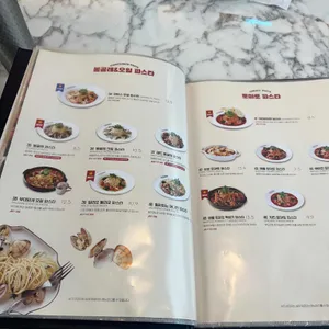 라라코스트 리뷰 사진