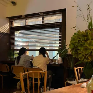 스테레오타입 오브 부산 리뷰 사진