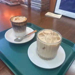 서브젝트 커피 사진