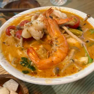 피넘타이 리뷰 사진