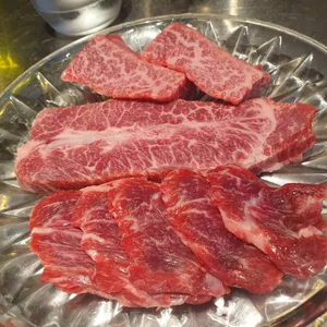 우우 사진