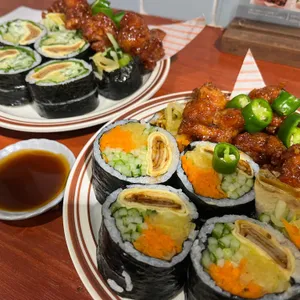 오토김밥 사진