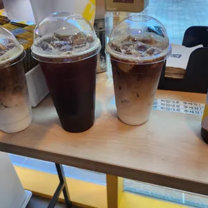 메가커피 사진