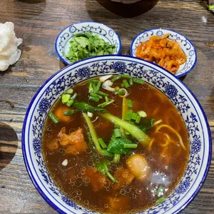 샤오바오 우육면 리뷰 사진