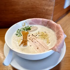 멘지 리뷰 사진