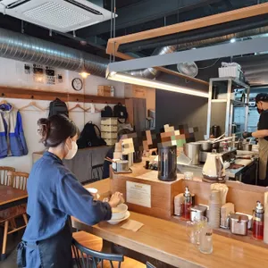 멘지 리뷰 사진