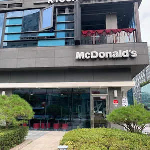 맥도날드 리뷰 사진