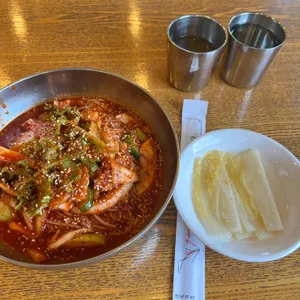 망향비빔국수 사진