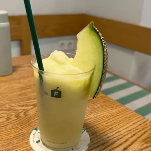 프루터리 포레스트 사진