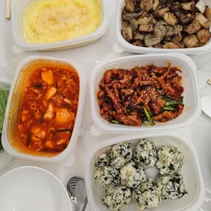 꼼주 사진