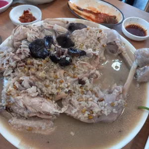 안뜨랑 사진