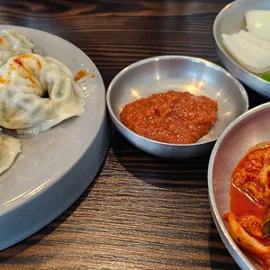 평이담백뼈칼국수 사진