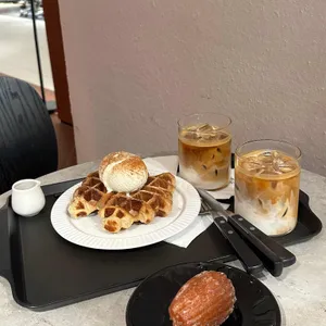 디시떼 아우프글렛 사진