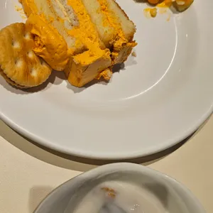 애슐리퀸즈 사진