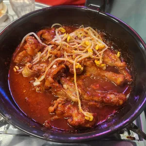 신주닭발 사진