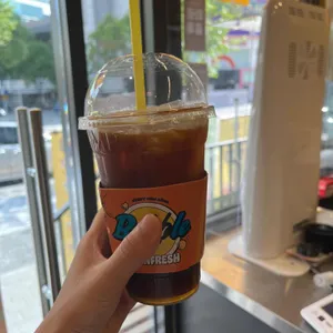 컴포즈커피 사진