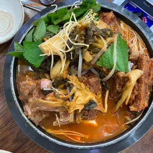청석골감자탕 사진