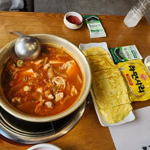 김치옥 사진