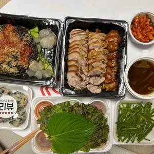 백년족발보쌈 사진