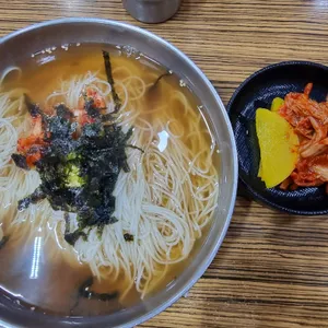 원조우리분식 멸치국수 사진