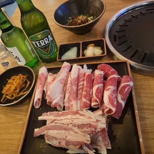 이차돌 사진