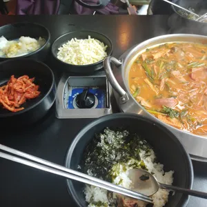 완백부대찌개 리뷰 사진