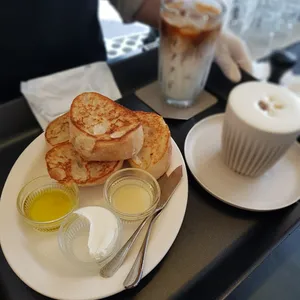 이그나잇 커피 로스터스 사진