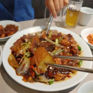 쎄리네찜닭 사진