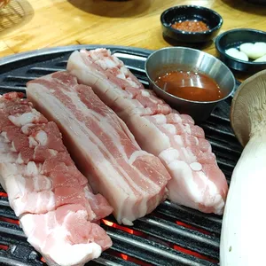 진돼지 사진