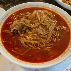 시옌 사진