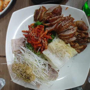 마포유가궁중족발 리뷰 사진
