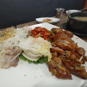마포유가궁중족발 리뷰 사진
