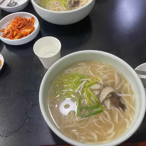 이조칼국수 사진