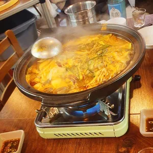 품 사진