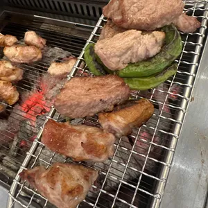 화씨이육공 사진
