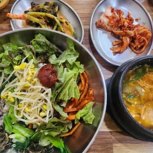 뚝배기보리밥 사진