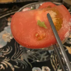 추상 리뷰 사진